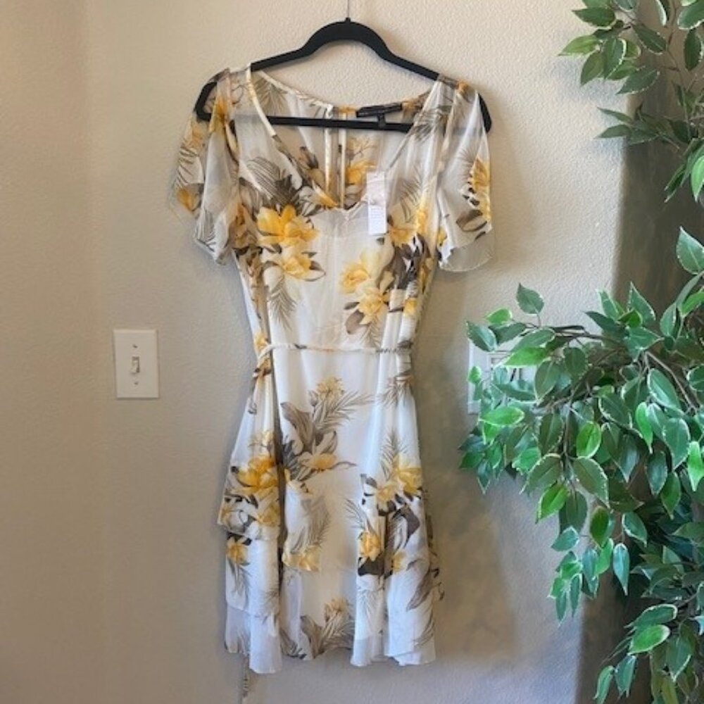 White House Black Market Floral Dress NWT